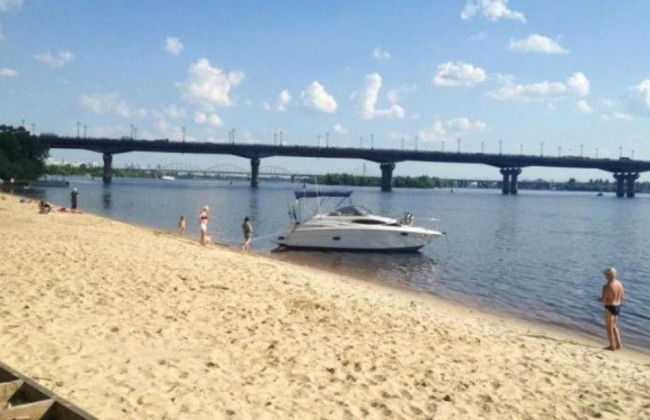 Киевлянам на заметку: назвали 10 лучших для купания пляжей