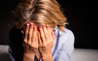 У Миколаєві зловмисник посеред вулиці намагався зґвалтувати дівчину: подробиці