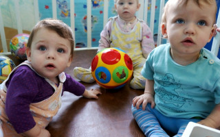 Денежные выплаты детям-сиротам: как получить средства от правительства