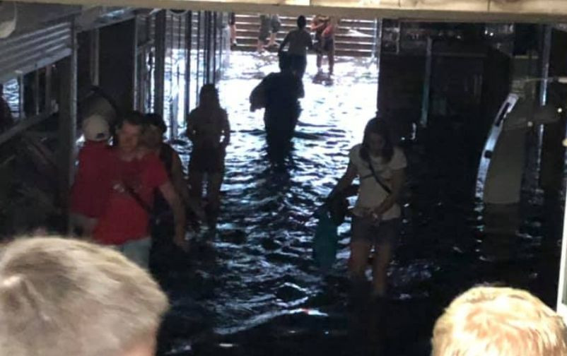 Масштабный потоп в метро поразил киевлян