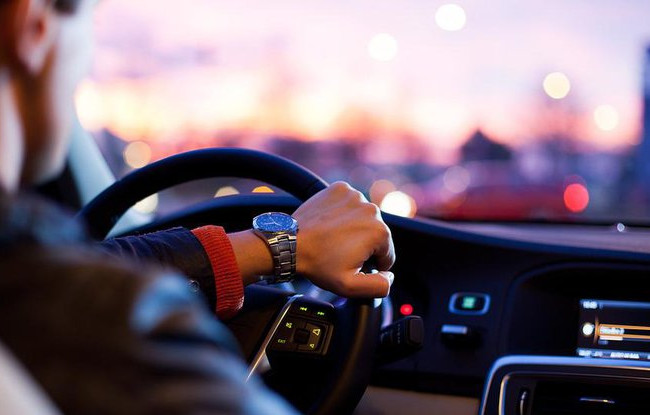 В Украину запретили ввозить российские автомобили