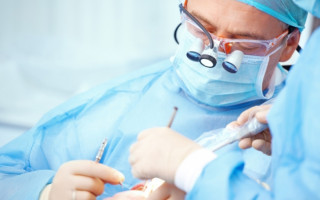 В Ужгороде 20-летняя девушка умерла после визита к стоматологу