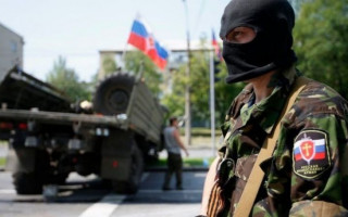 Терористи масово розповсюджують фейки про розведення військ