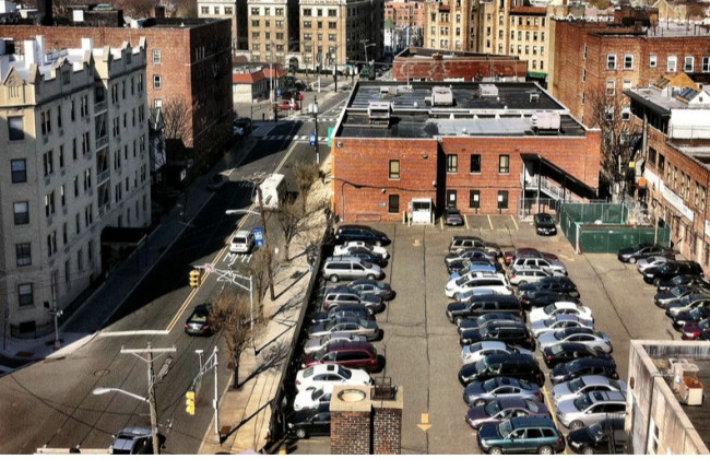 В Украине появятся парковки на крышах общественных зданий