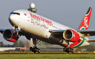 Из самолета авиакомпании Kenya Airways выпало тело безбилетного пассажира