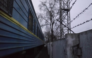 В одному вагоні діти і хворі на туберкульоз: як в’язні виживають дорогою до тюрми