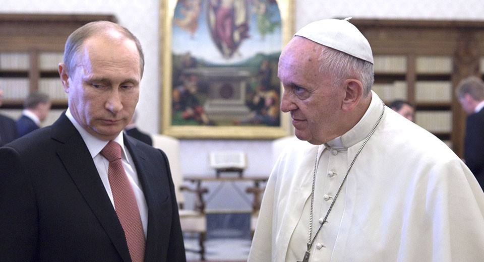 Путин и Папа Римский обсудили Украину: о чем говорили