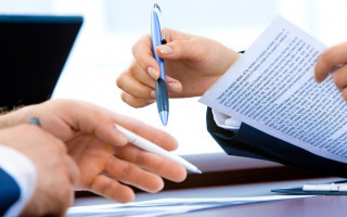 Страховая компания похитила более 10 000 гривен у своих клиентов: есть подробности