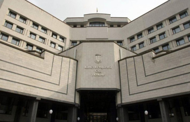 Обрання суддів в парламент та місцеві ради: є подробиці розгляду справи в КСУ