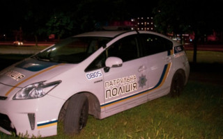 Сломал нос: в Ровно дерзкий правонарушитель напал на полицейского