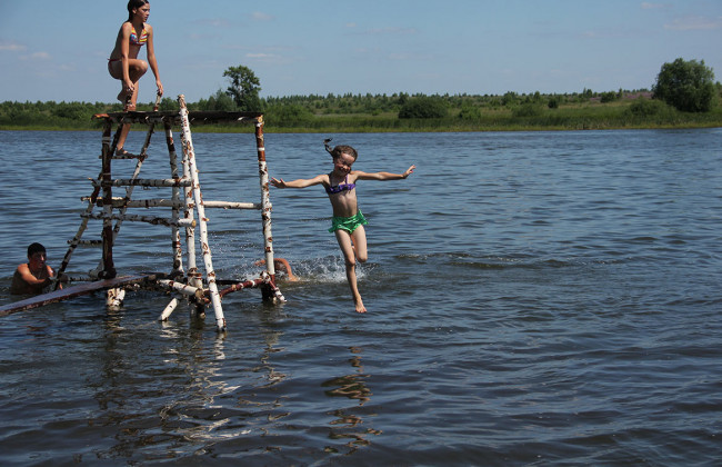 На Вінниччині підліток «повис» на арматурі: всі подробиці
