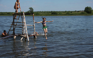 На Вінниччині підліток «повис» на арматурі: всі подробиці