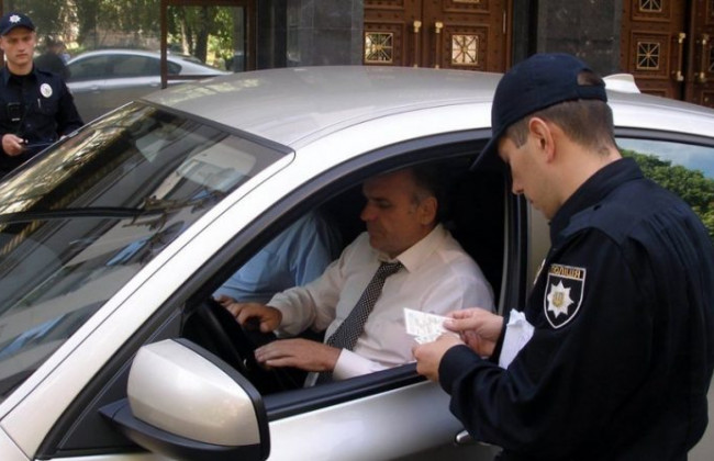 Коли учасника дорожнього руху не можна притягнути до адмінвідповідальності: висновок ВС