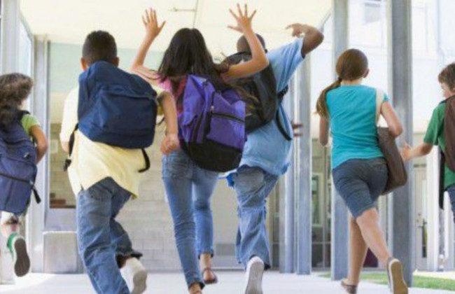 Прогули уроків школярами: суд покарав батьків