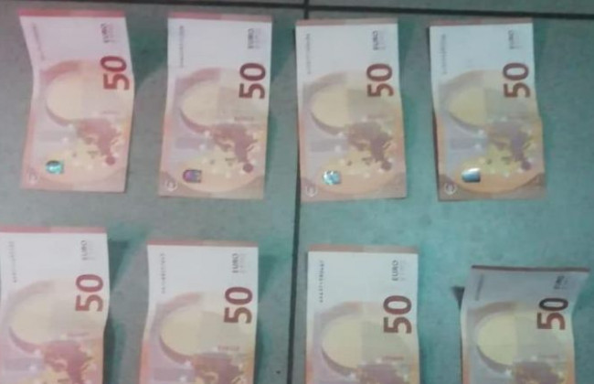 ДБР спіймало на гарячому слідчого, який отримав неправомірну вигоду