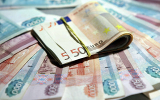 Офіційний курс євро знижено