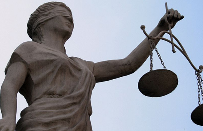 Суддів знов збираються люструвати