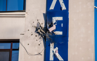 Появилось видео обстрела «112 канала» в Киеве