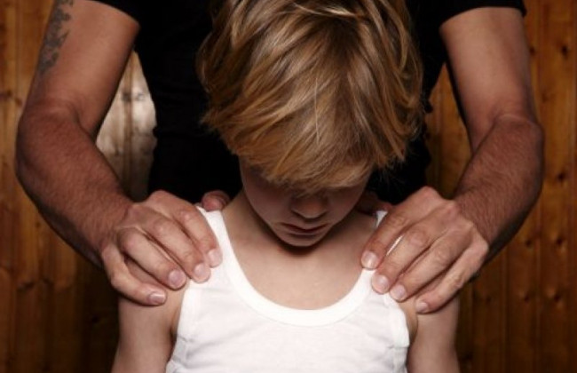 В Киеве педофил приставал к мальчику: подробности