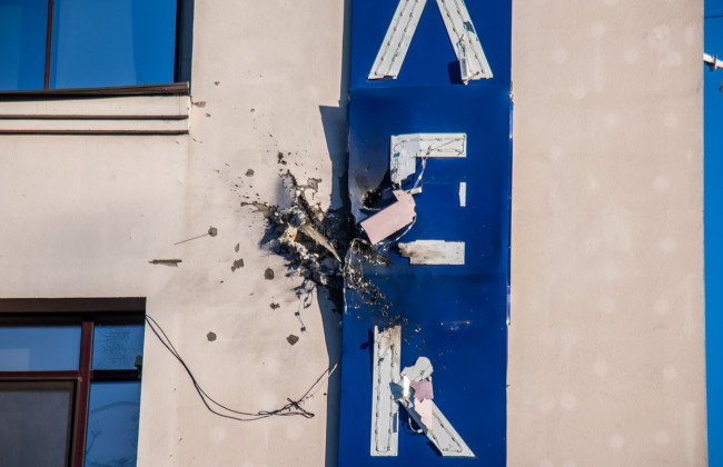 Появилось видео обстрела «112 канала» в Киеве