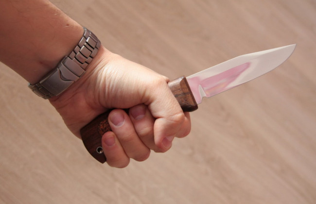 Чоловіку жорстоко порізали обличчя під Запоріжжям