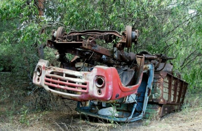 Страшна знахідка: у Чорнобилі знайшли радіоактивну вантажівку
