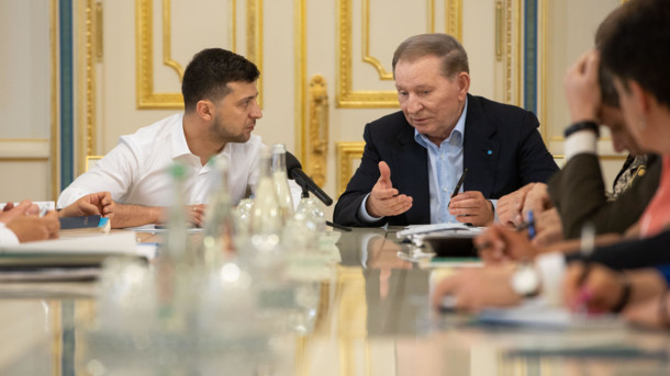 Зеленский встретится с Кучмой перед отъездом в Минск