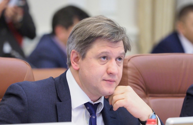 У команді Зеленського не хочуть люструвати Данилюка