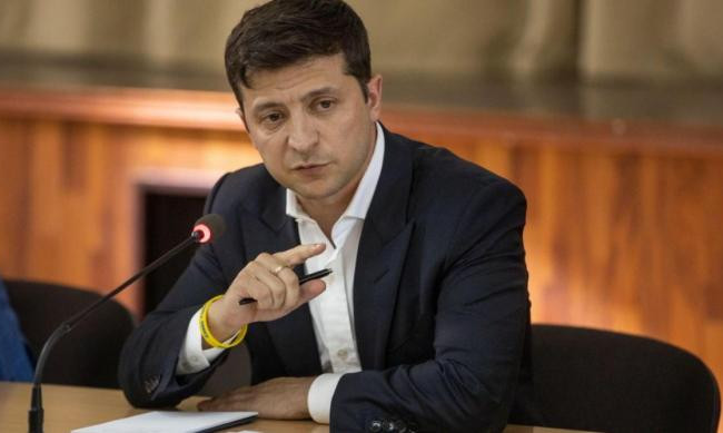 Геть майно із декларацій: чиновники активно готуються до проходження в Раду