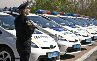 У Чернігові дівчина покусала співробітницю поліції: суд виніс рішення