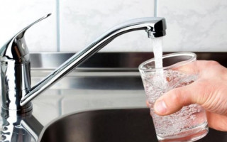 Часть киевлян осталась без воды: назвали причину