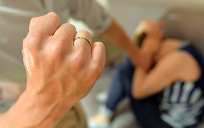 В Днепре горе-отец жестоко избил больного сына: все подробности