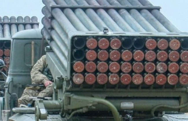 Боевики начали стягивать «Грады» к линии разграничения на Донбассе