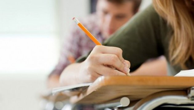 Абітурієнтам на замітку: які документи потрібні для вступу на бюджет, список