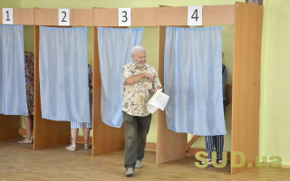 ЦВК опрацювала 95% протоколів за кордоном: п’ятивідсотковий бар’єр долають 3 партії