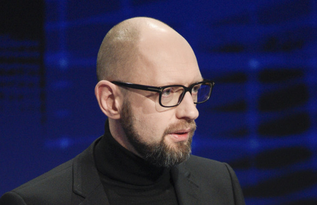 До суду надійшла позовна заява Арсенія Яценюка про захист честі, гідності та ділової репутації