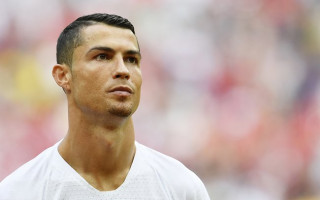 С Роналду сняли обвинения в изнасиловании, а Майли Сайрус разводится с мужем: новости шоубиза