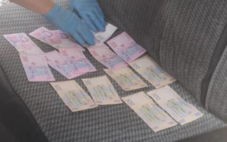 У Києві погорів на хабарі посадовець з управління Держпраці