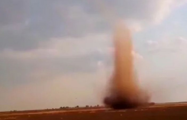 Мощный торнадо зафиксировали под Херсоном: поразительное видео