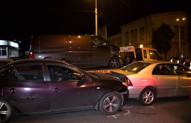 Оформлення аварії ледь не закінчилося трагедією: подробиці інциденту у Києві