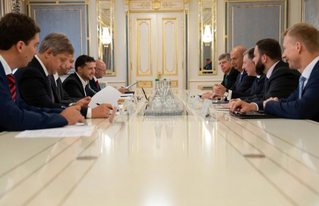 Зеленський і Волкер провели зустріч у Києві: подробиці