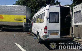 Страшна аварія на Вінничині: двоє людей загинули