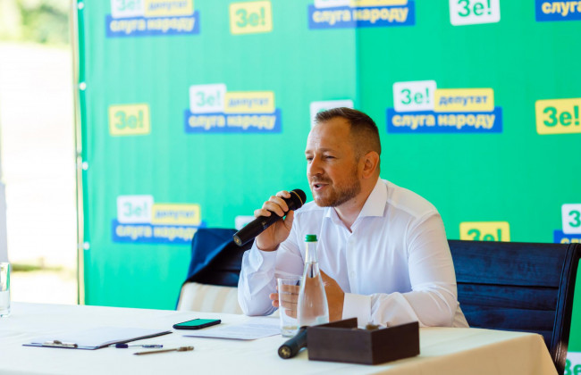 У Зеленского назвали кандидатов на посты глав Минздрава и МОН