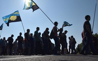 На Донеччині шахтарі влаштували масові протести: відео