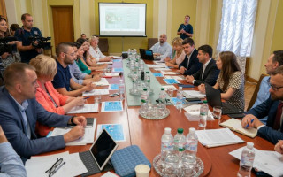 ЄМалятко та еПрописка: коли запрацюють системи