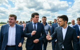 Зеленський прибув з ревізією в Черкаси: відео