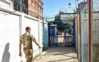 В тюрьмах Крыма и ОРДЛО могут находиться более 30 тысяч украинцев