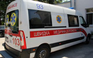 Трагедія у Рівному: маленька дитина впала з висоти 5 метрів