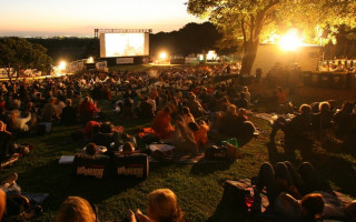 Киевляне могут насладится фильмами под открытым небом: адрес