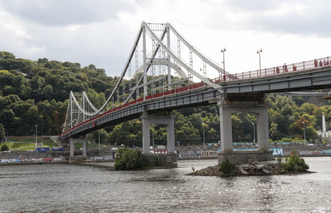 Міст на Труханів острів безпечний для пішоходів, — КМДА